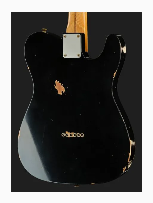 Fender 52 Tele Black Relic LH, curve del body viste dall'alto
