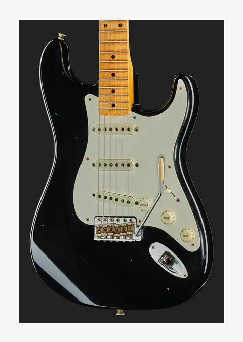 Fender 56 Strat Relic Aged Black LTD, curve del body viste dall'alto