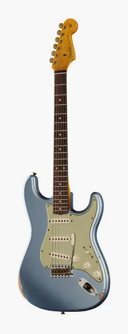 Fender 60 Strat IBM Relic visto di fronte