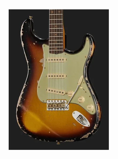 Fender 61 Strat SFA3CS Heavy Relic, manico e tastiera visti di lato