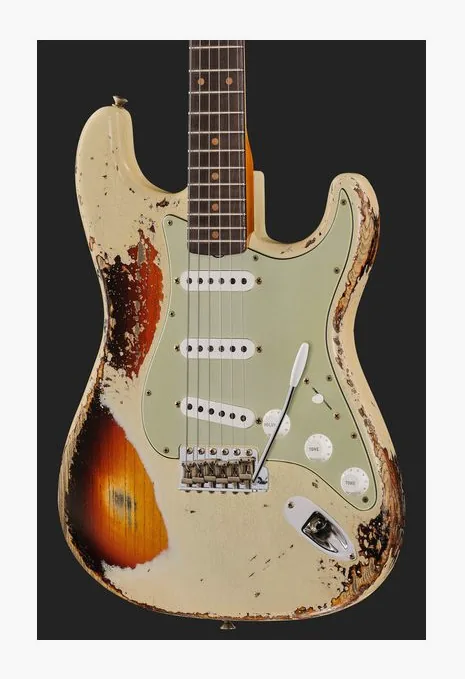 Fender 61 Strat SHR Aged V White 3TSB, vista posteriore del corpo