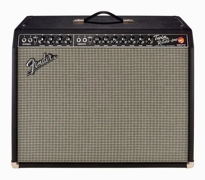 Fender 65 Twin Reverb, vista dall'alto della testata