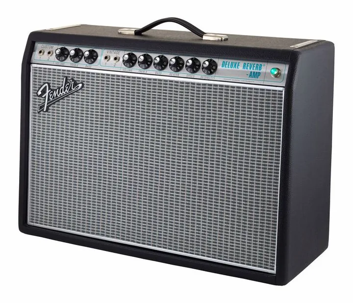 Fender 68 Custom Deluxe Reverb, logo e finiture del pannello frontale