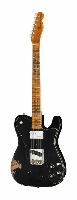 Fender '70s Tele Custom Black HR LTD fotografato frontalmente
