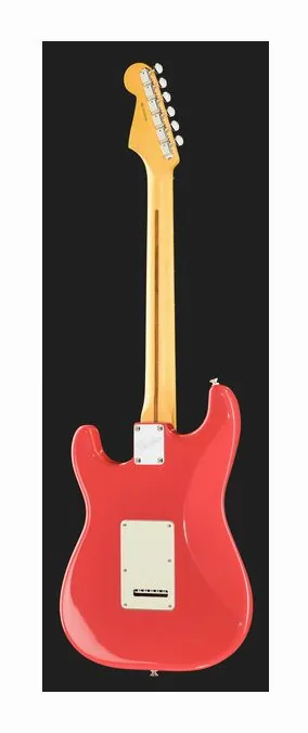 Fender Am Pro Clsc Strat RW FDKR, profilo laterale del corpo