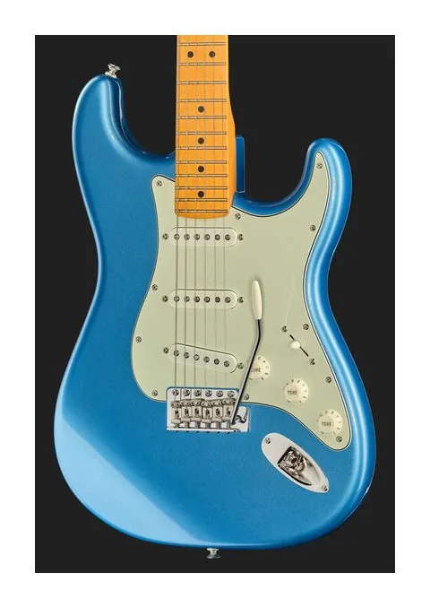 Fender Am Pro Clsc Strat MN FLPB, profilo laterale del corpo