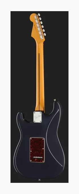 Fender Am Pro Clsc Strat RW FBLK, manico e tastiera visti di lato