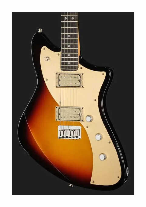 Fender Am Ultra II Meteora EB UBST, profilo laterale del corpo