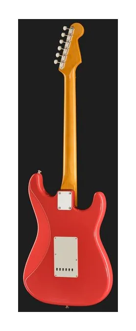 Fender AV II 61 STRAT LH RW FRD, profilo laterale del corpo