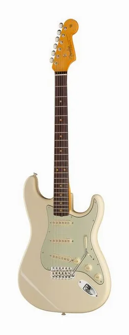 Fender AV II 61 STRAT RW OWT visto di fronte