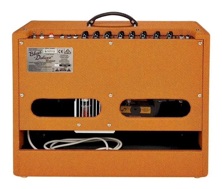 Fender Blues Deluxe Reissue, retro con le prese di collegamento