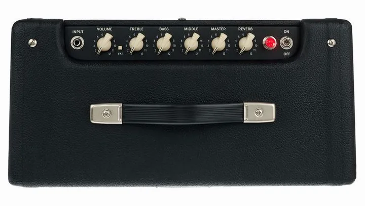 Fender Blues Junior IV, pannello dei controlli in primo piano