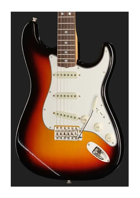 Fender LTD 66 Strat 3CS DLX CC, corpo e verniciatura in primo piano