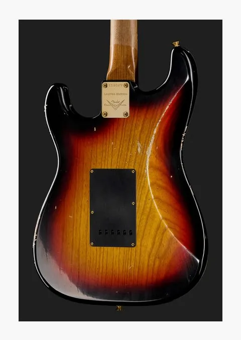 Fender LTD Custom '62 Strat RL BSB, manico e tastiera visti di lato