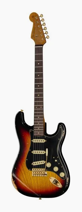 Fender LTD Custom '62 Strat RL BSB in primo piano frontale