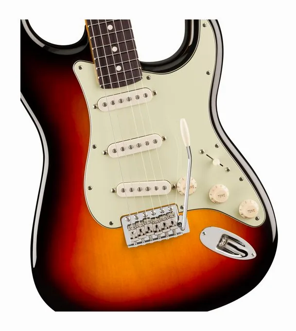 Fender LTD Pro Clsc Silent Strat 3CSB, profilo laterale del corpo