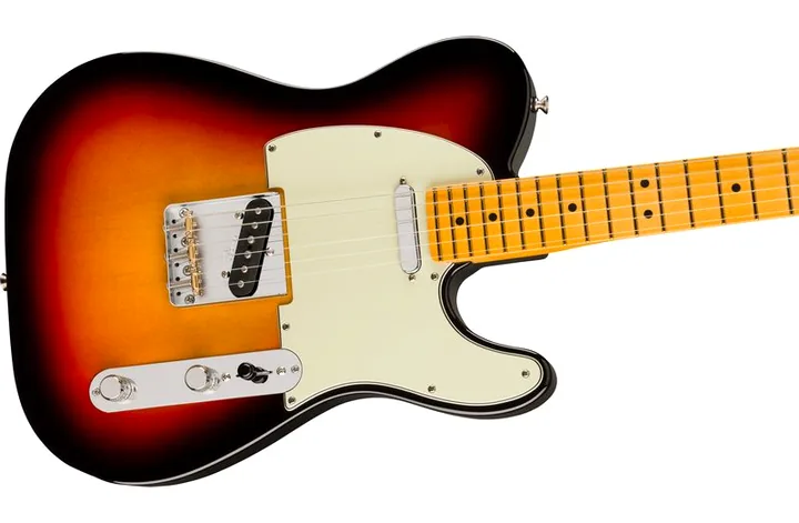 Fender LTD Pro Clsc Silent Tele 3CSB, paletta con meccaniche e logo