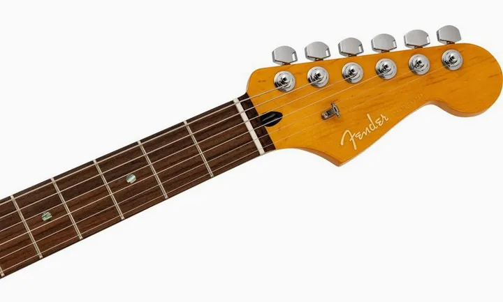 Fender MIJ Act Modern Strat HSS 2TS, capotasto e prime posizioni della tastiera