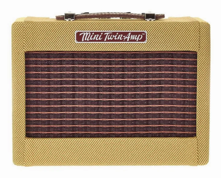 Fender Mini '57 Twin Amp, logo e finiture del pannello frontale