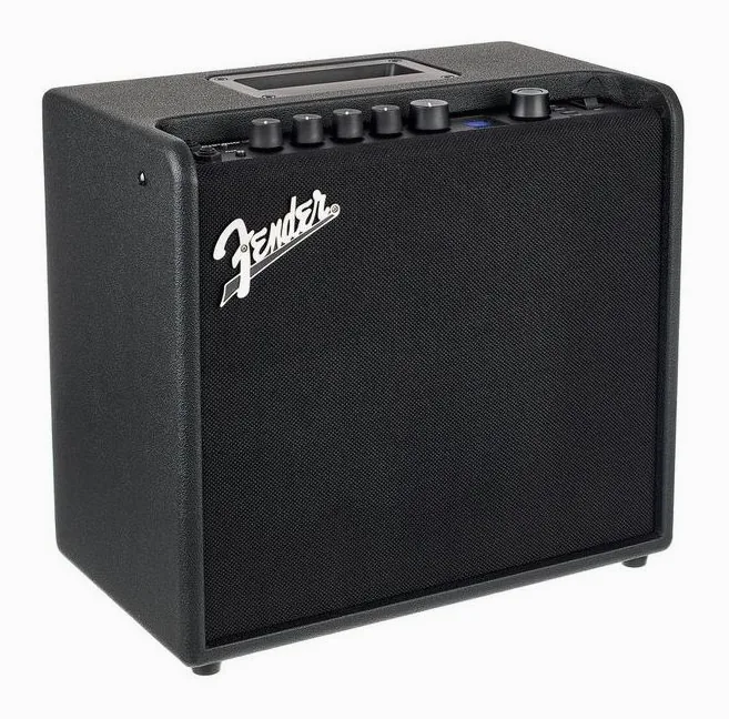 Fender Mustang LT25, angolo del cabinet