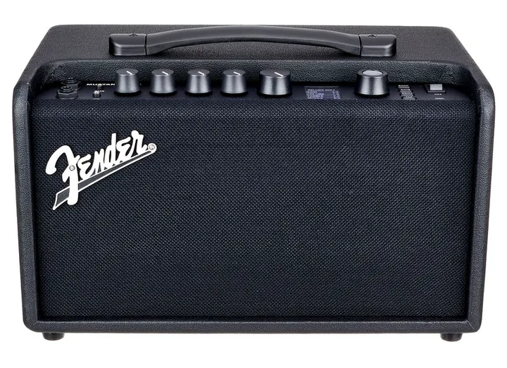 Fender Mustang LT40S, manopole e selettore dei canali