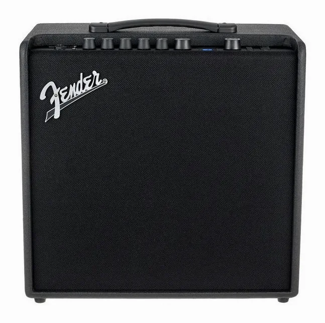 Fender Mustang LT50, retro con le prese di collegamento