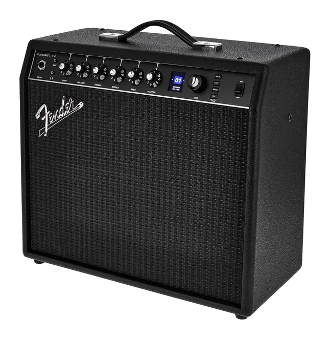 Fender Mustang LTX50 in primo piano frontale