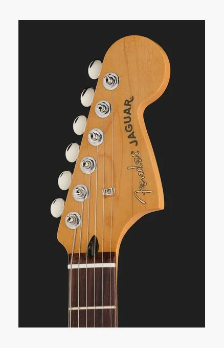 Fender Player II Jaguar RW 3TS, corpo e verniciatura in primo piano