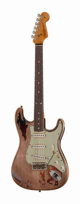 Fender Rory Gallagher Relic Strat fotografato frontalmente