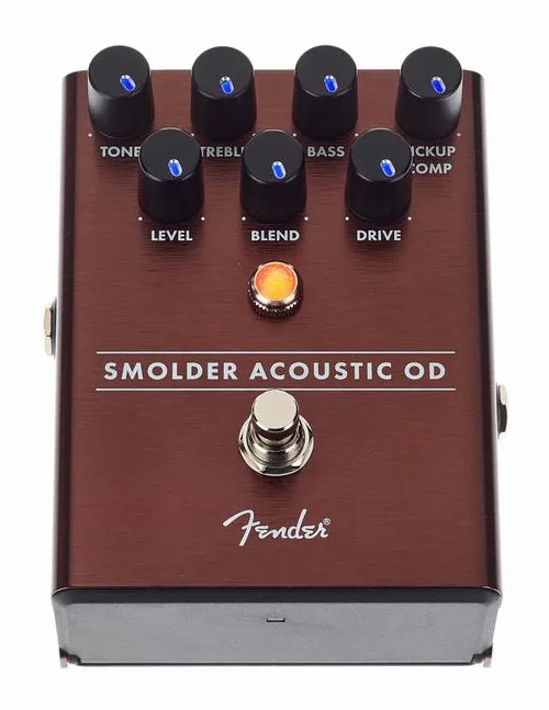 Fender Smolder Acoustic OD, footswitch in primo piano
