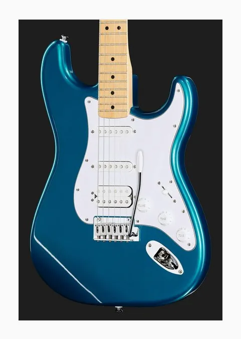 Fender Standard Strat HSS MN WPG AMM, curve del body viste dall'alto