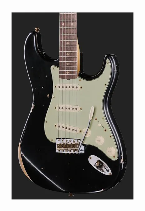 Fender 1960 Strat MP Relic Black, pickup e manopole dei controlli