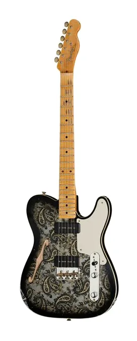Fender Tele Dual P90 Black Paisley in primo piano frontale