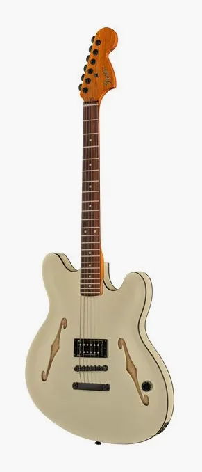 Fender Tom Delonge Starcaster SOW RF visto di fronte