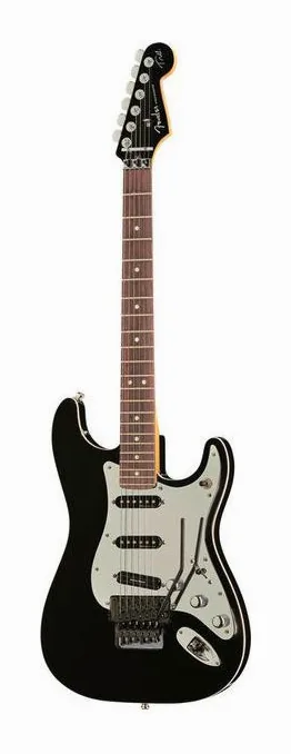 Fender Tom Morello Strat FR RW BLK fotografato frontalmente