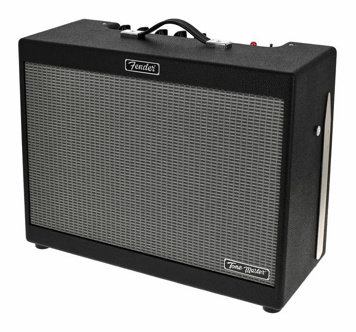 Fender Tone Master FR-12 inquadrato di fronte su sfondo neutro