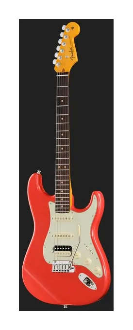Fender Ultra Luxe 60s Strat HSS FRD, ponte e meccaniche di intonazione