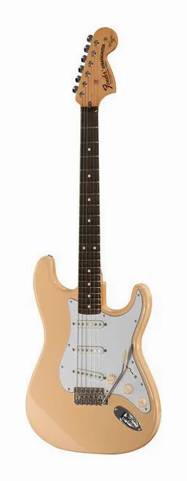 Fender Yngwie Malmsteen RW VW in primo piano frontale