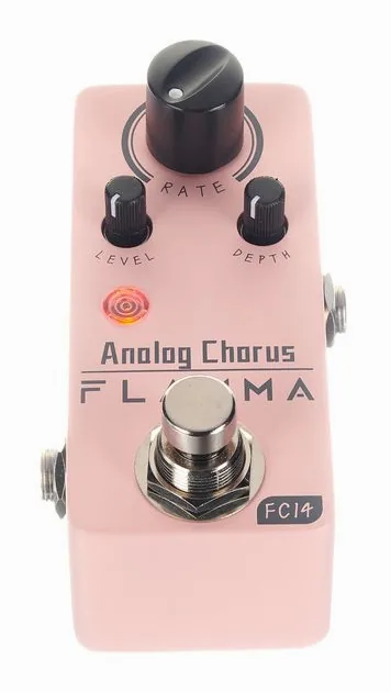 Flamma FC14 Chorus, ingressi e uscite laterali