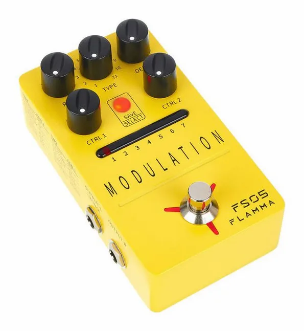 Flamma FS05 Multi Modulation, manopole viste dall'alto