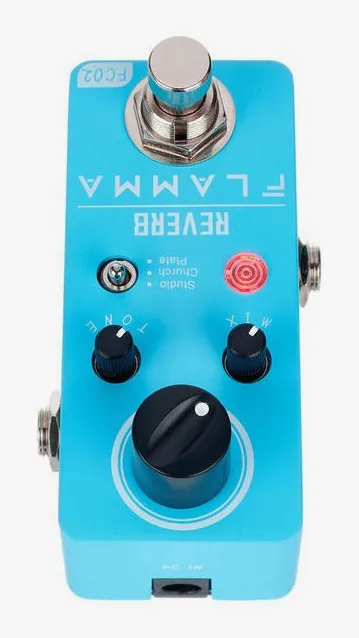 Flamma FC02 Reverb, connettori sul retro dell'unita