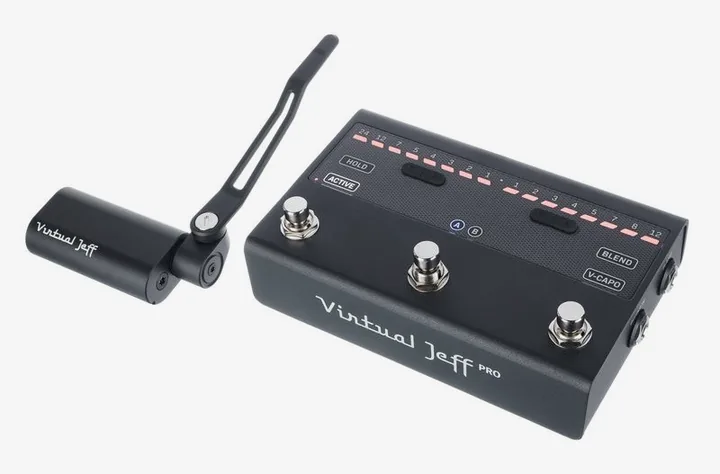 FOMOfx Virtual Jeff Pro in primo piano frontale