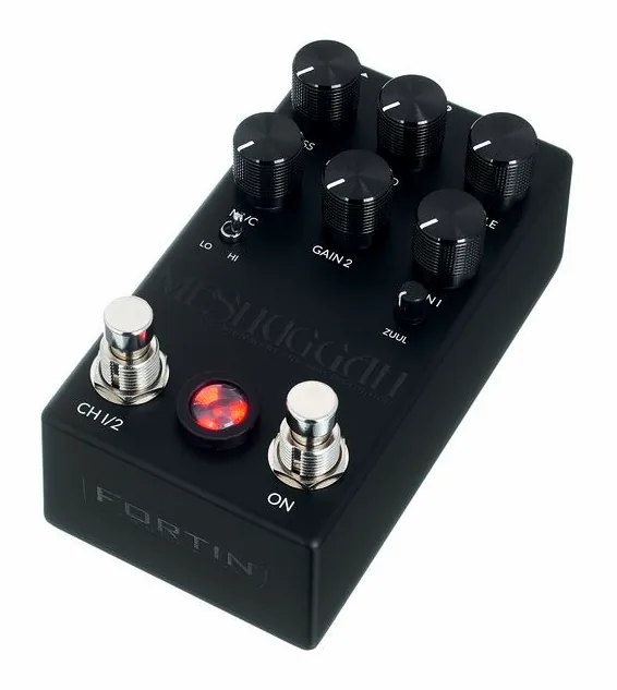 Fortin Meshuggah PreAmp/Distortion visto di fronte