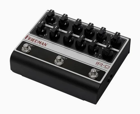 Friedman IR-D Dual Tube Preamp fotografato frontalmente