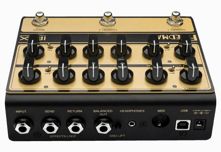Friedman IR-X Dual Tube Preamp, logo e finiture del pannello frontale