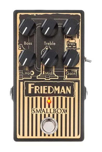 Friedman Small Box Overdrive, footswitch in primo piano