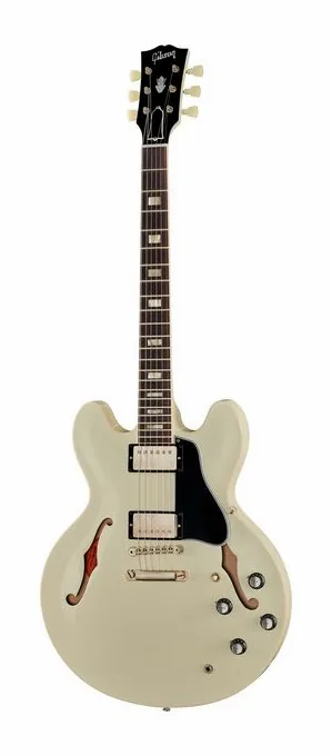 Gibson 1964 ES-335 Aspen White VOS in primo piano frontale