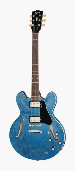 Gibson ES-335 Dot Ocean Blue inquadrato di fronte su sfondo neutro