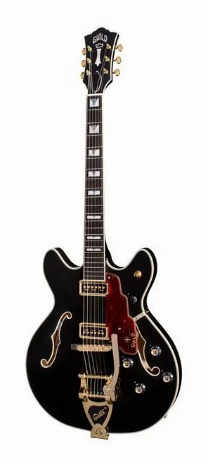 Guild Starfire Custom DC GVT BM fotografato frontalmente