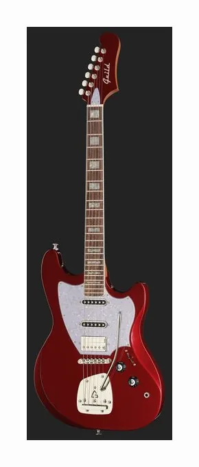 Guild Surfliner Deluxe Scarlett Red, vista posteriore del corpo